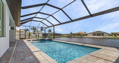 Villa Sun-Kissed: Where Sunshine Meets Luxury