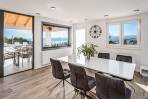 Dining - Villa Dyeing - Two Bedroom Villa, Sleeps 4 (Celina)