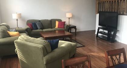 Downtown Prairie du Chien Loft