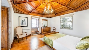 6 chambres, fer et planche à repasser, Wi-Fi, literie fournie