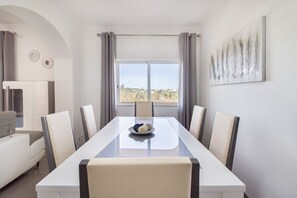 Dining - Villa Botela - Three Bedroom Villa, Sleeps 6 (Lagoa)