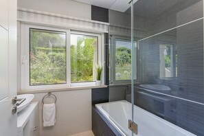 Hair dryer, towels