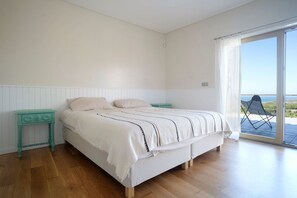 4 Schlafzimmer, Bügeleisen/Bügelbrett, Internetzugang, Bettwäsche