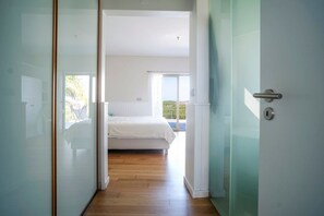 4 sovrum, strykjärn/strykbräda, internet och sängkläder