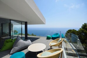 Terrace/patio - Villa Falguerines - Six Bedroom Villa, Sleeps 14 (Begur)