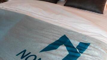 华丽双人房 | 熨斗/熨板、免费 WiFi、床单