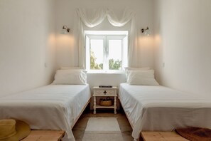 5 Schlafzimmer, Bügeleisen/Bügelbrett, WLAN, Bettwäsche