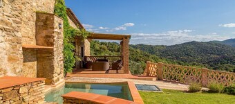 The Old Mill Jabugo - Four Bedroom Villa, Sleeps 8