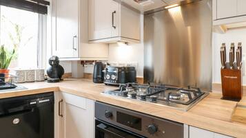 Cottage | Interior