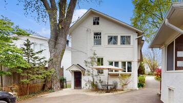 Exclusive Room, Private Bathroom, Garden View (2nd Floor) | Exterior