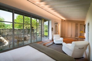 9 bedrooms, iron/ironing board, Internet, bed sheets - Casa Gherardi - Nine Bedroom Villa, Sleeps 18 (Greve in Chianti)