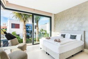 4 Schlafzimmer, Bügeleisen/Bügelbrett, WLAN, Bettwäsche