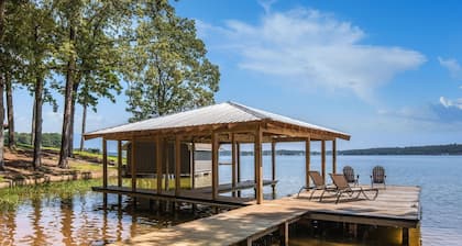 Rod’s Place at Lake Martin!