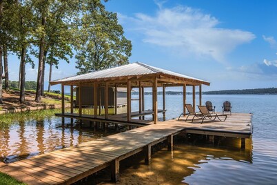 Rod’s Place at Lake Martin!