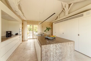 Lavavajillas y periquera