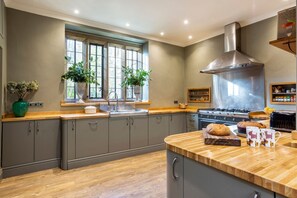 Fridge, dishwasher, highchair, dining tables - Mulberry House - Seven Bedroom Villa, Sleeps 16 (Forton)