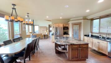 Coffee/tea maker, dishwasher