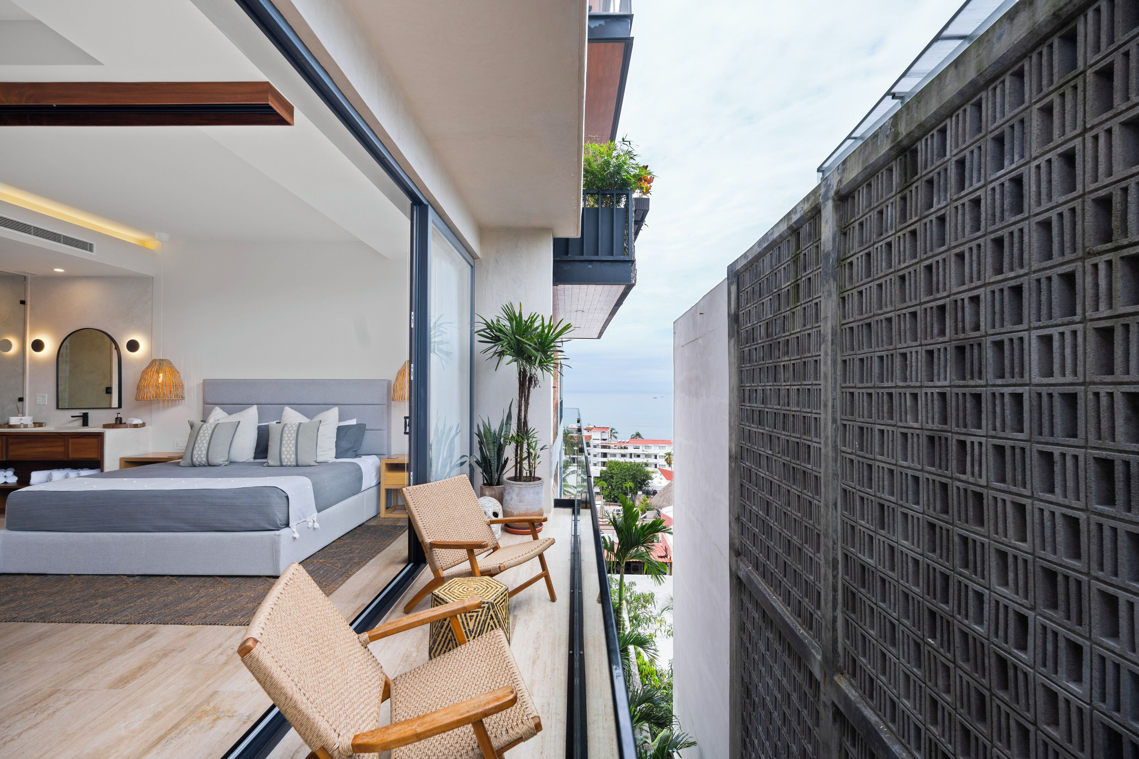 Comfort Suite, 2 Bedrooms | Terrace/patio