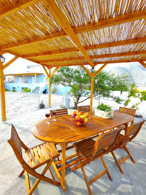 Exterior - Oasis Apartments (Santorini)