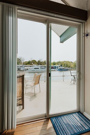 Interior - Saugatuck Waterfront condo. Bike, beach, boat, kayak, shop, Outdoor heated pool (Saugatuck)