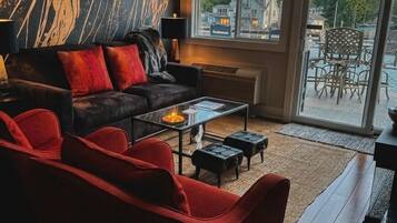 Smart TV, books, video library