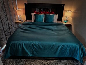 1 bedroom, free WiFi, bed sheets