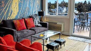 Smart-TV, Bücher, Videothek