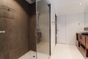 Deluxe Apartment | Bathroom - Casa Azul (Panama City)