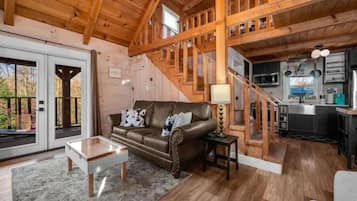 Smart TV, fireplace, video games