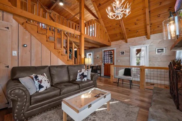 Smart TV, fireplace, video games