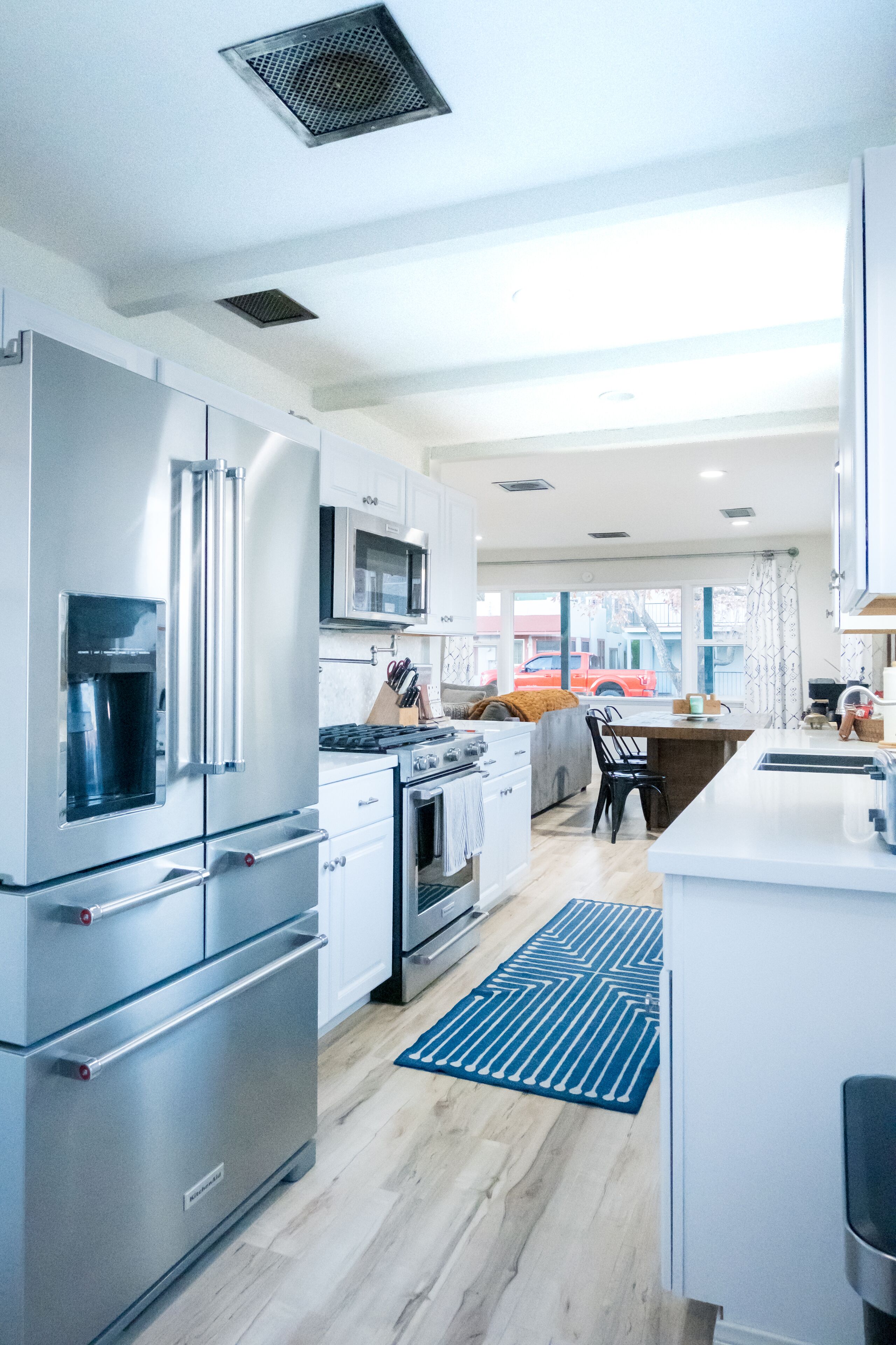 冰箱、微波炉、烤箱、炉灶