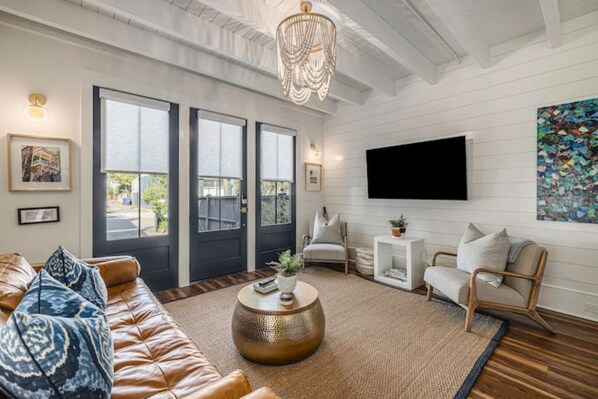 تلفزيون ذكي