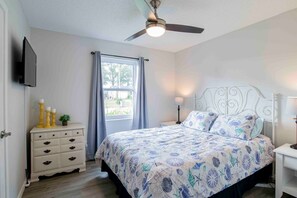 3 室のベッドルーム、アイロン / アイロン台、旅行用ベビーベッド、WiFi