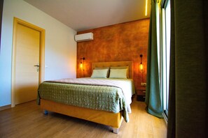 3 bedrooms, desk, iron/ironing board, free WiFi - Villa Rana (Agni - Gimari Corfu)