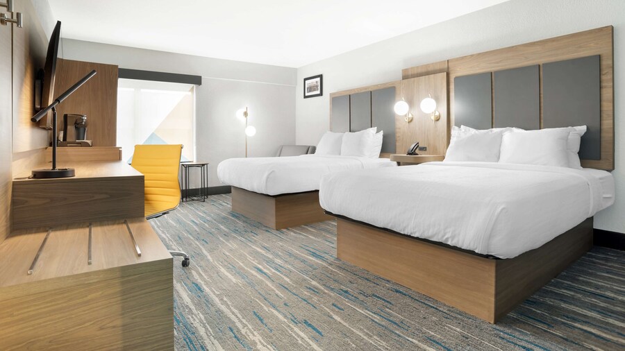 Best Western Plus Mobile Inn & Suites