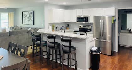 CONDO @ Parkview Bay. Water front in Osage Beach, with State Park Views and Pool