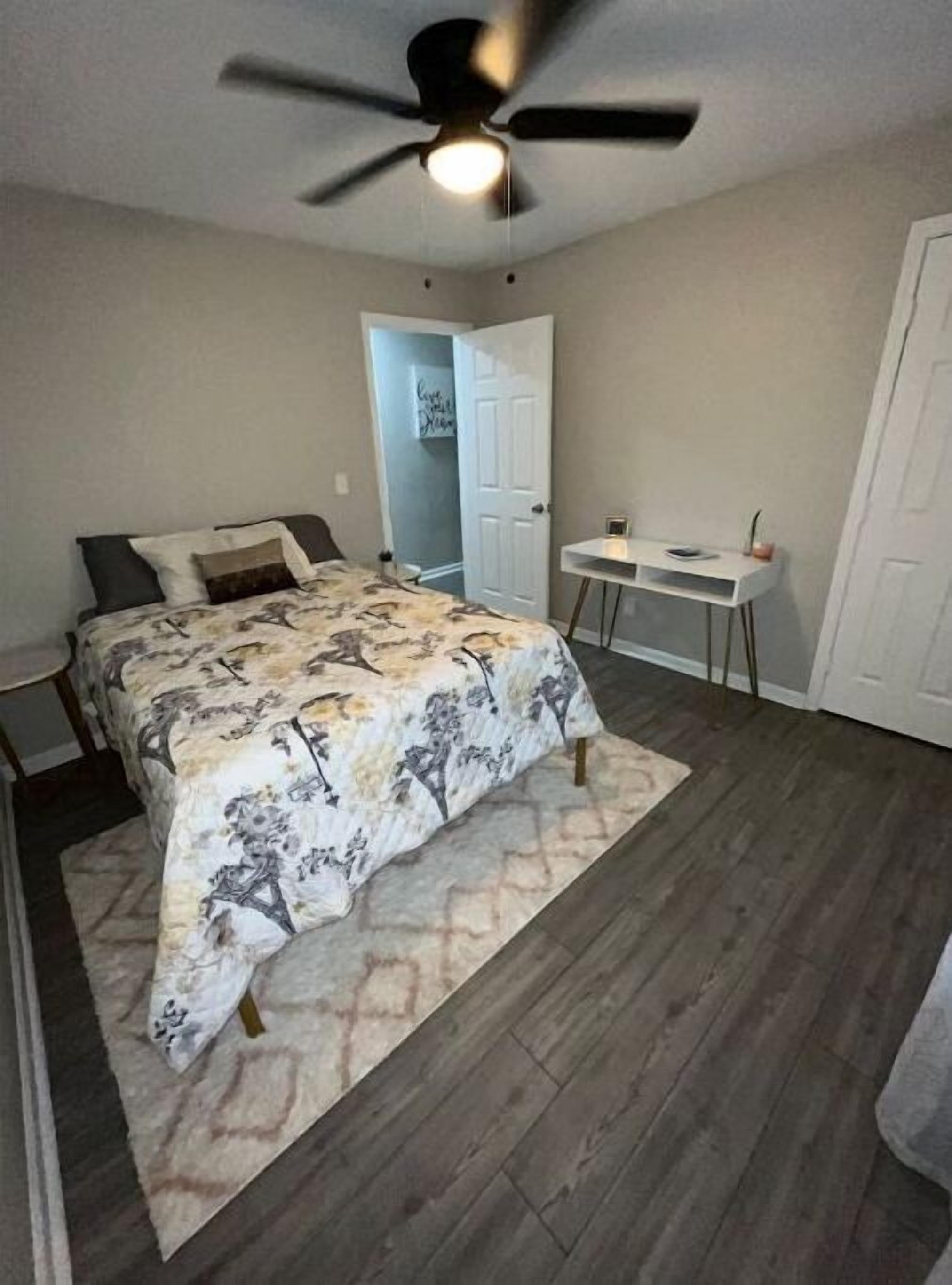 20-Minute Bliss: Cozy 3BR 2BA Retreat Near Atlanta