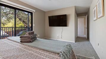 4 chambres, bureau, lit parapluie, Wi-Fi gratuit