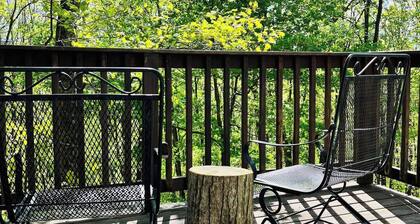 The Woodlands at Hocking Hills-Notestone Cabin