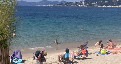 Appart Bien Ensoleille a 3 Minutes des Plages de Sable