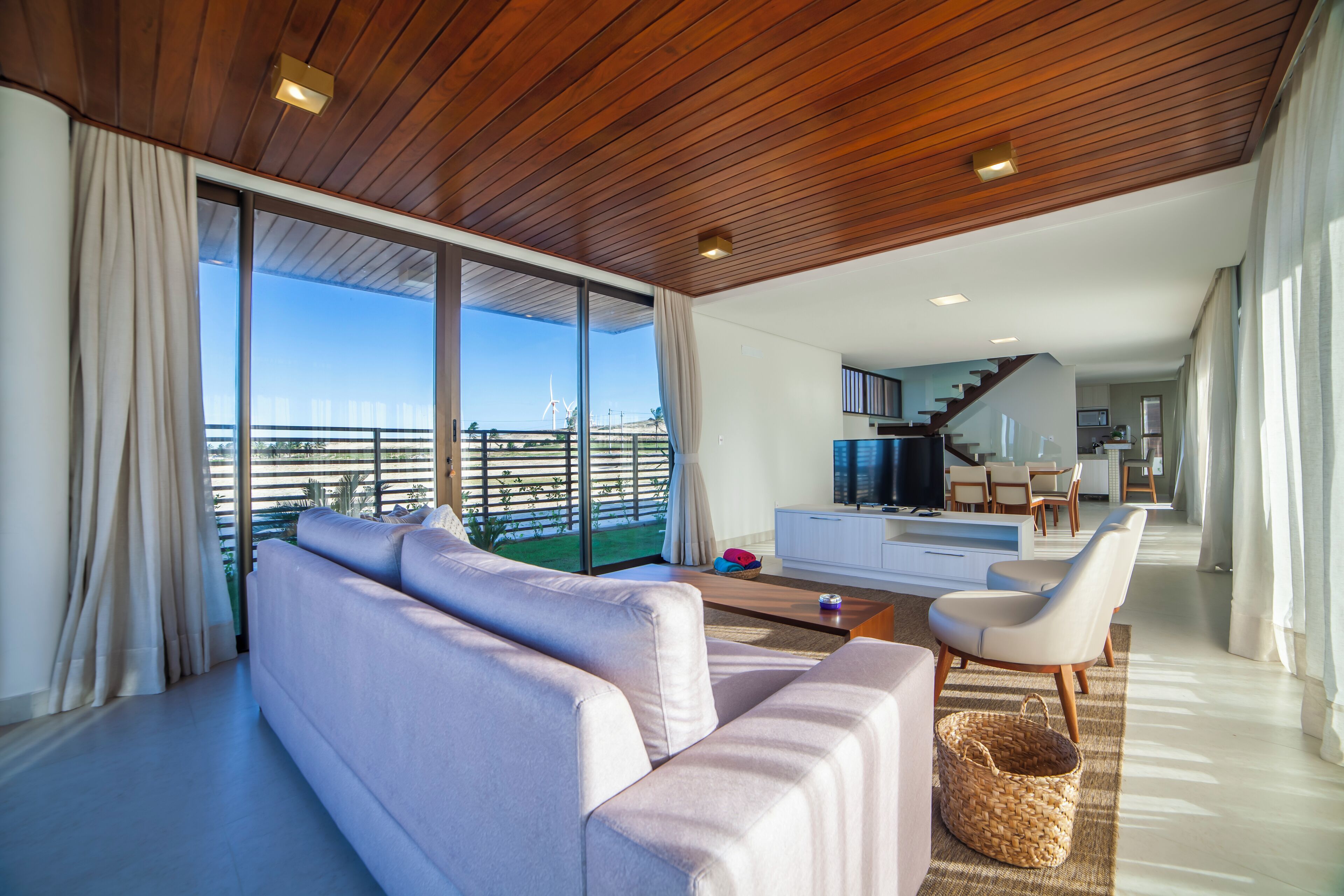 Vila superluxo, 3 quartos, piscina particular, vista para a praia | Camas com colchões pillow-top, frigobar, cofres nos quartos