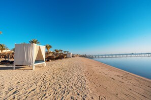 Aan een privéstrand