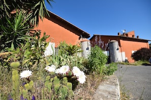 Enceinte de lâhĂ©bergement