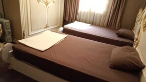 2 bedrooms, bed sheets