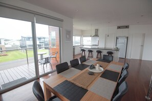 Dining - Serenity House: Large home with ocean views. (Port Fairy)