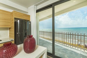 Apartamento panorámico | Tabla de planchar con plancha, wifi gratis, ropa de cama