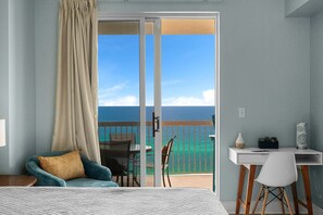 2 habitaciones, escritorio, tabla de planchar con plancha y wifi gratis 