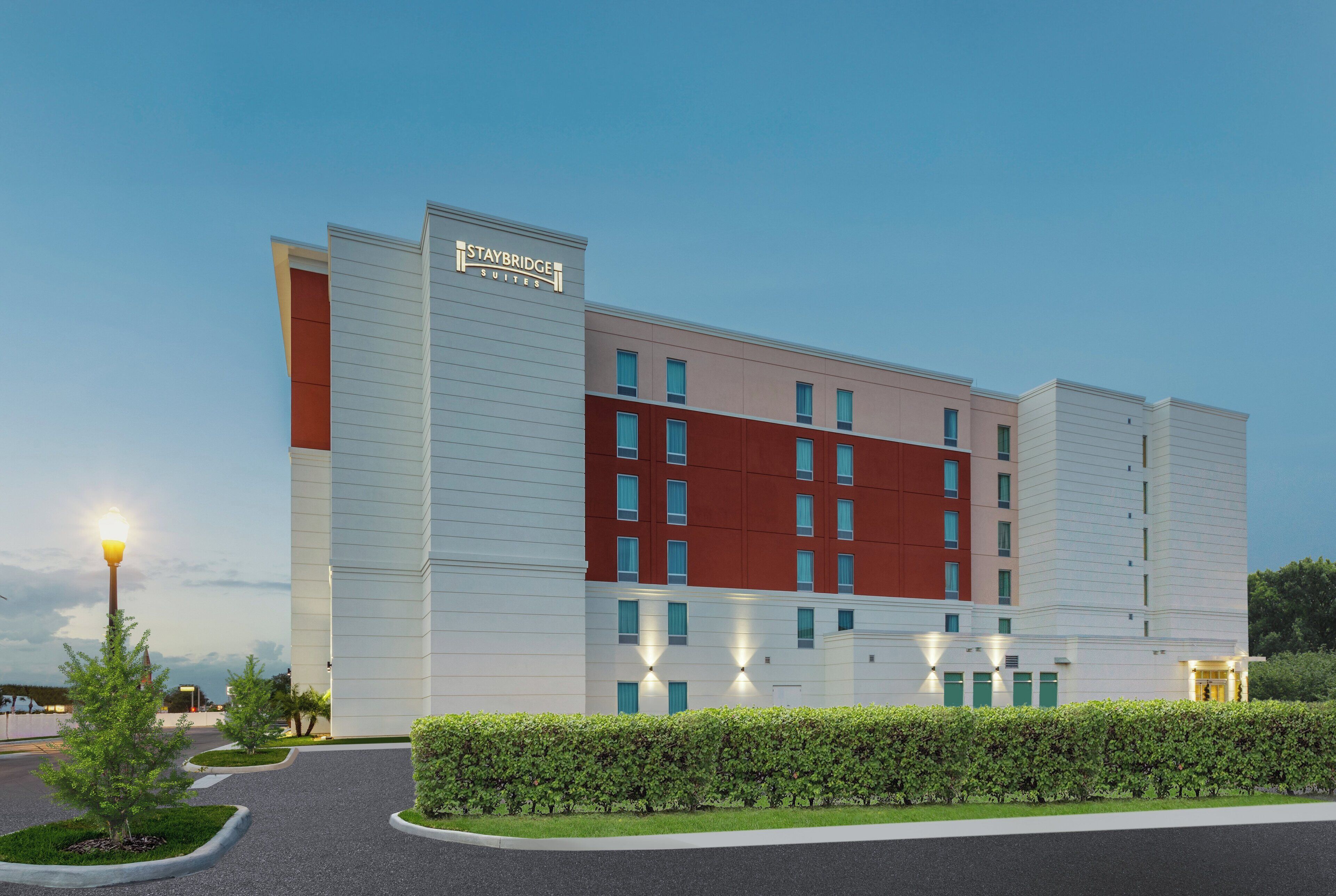 Photo - Staybridge Suites Winter Haven - Auburndale