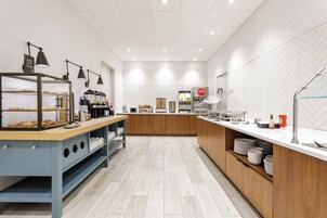 Desayuno continental incluido todos los días