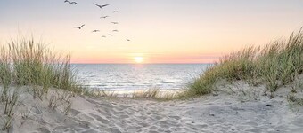 New to VRBO! Cozy 3 bedroom apt just steps away from the beach!